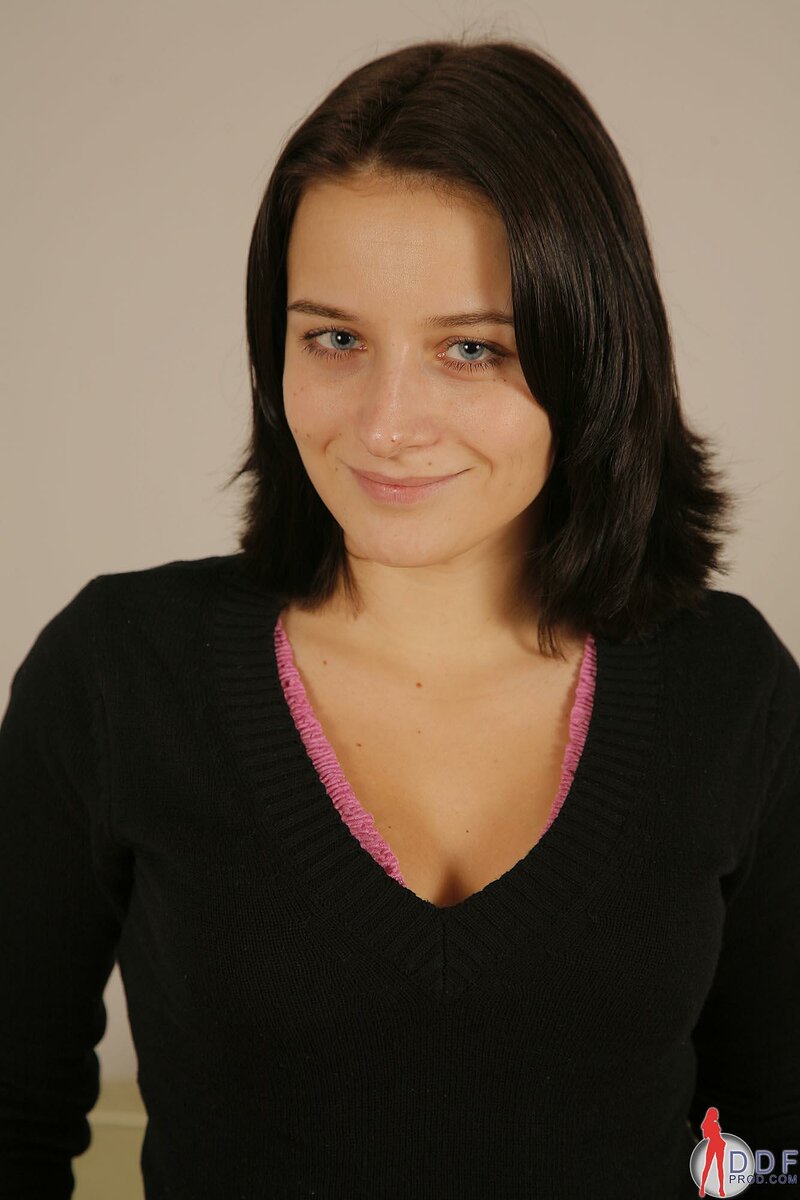 Алёна, 24 года, 0 размер груди